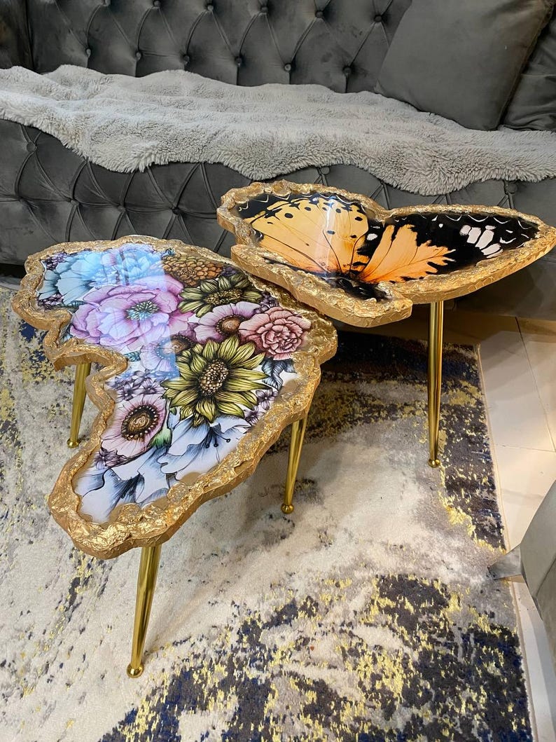 Butterfly table legs